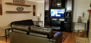 3 BDR House in Quartz Hill - Image 3