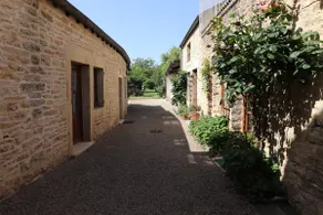 Cozy house 4/6p, Beaune city center with pool - Image 4