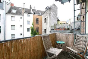 Cozy studio with balcony in great location - Image 5