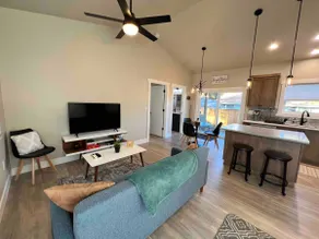 McKinley Place - Central Retreat in SE Bend - Image 2