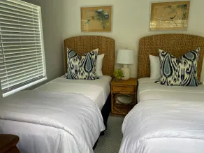 Tropical Getaway 4 miles from Beach - Image 4