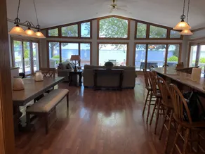 Beautiful Grand Lake Waterfront Home! Boating Fun! - Image 3