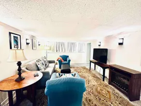 Quiet Basement Apartment with Separate Entry - Image 3
