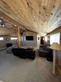 The Saddle House - Image 5