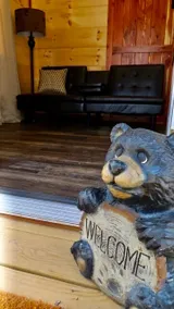 Heavens Door LLC HONEY BEAR CABIN - Image 2