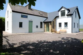 Luxurious 4BD Home - views of Ceann Sibeal - Image 2