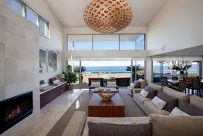 'Atra' - Jervis Bay Beach Front Holiday Home - Image 4