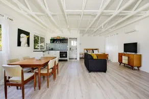 Nest - Pet Friendly - 2 Min Walk to Beach - Image 4