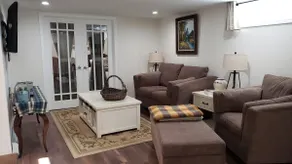 Tranquil Getaway. Basement level 2 bedroom suite. - Image 4