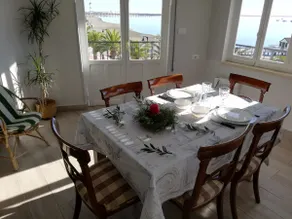 BEACH-FRONT APARTMENT. WIFI. ALL EXTERIOR - Image 3