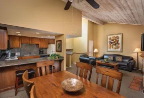 HOME AWAY FROM HOME ★ 2 Bedroom Deluxe Suite!! - Image 3