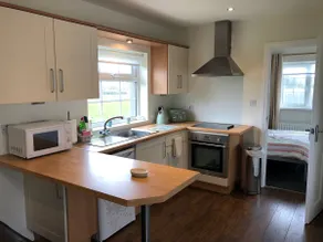 Smythe Cottage - Image 4