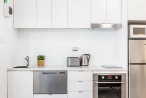 New Aircon! Spacious & Modern Walk to CBD - Image 2