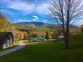 Konnarock Homestead Mountain View! - Image 2