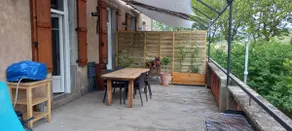 Charming apartment with large terrace - Image 4