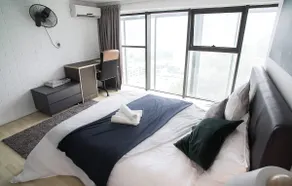 Empire Damansara 700sf Duplex 2km to One Utama - Image 2