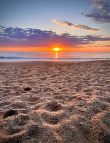 You Are My Sunshine -Walk To Beach-Golfing-Hot Tub - Image 2