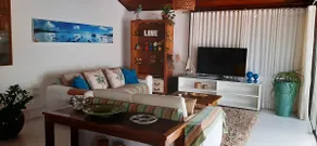 Beach house tranquility and comfort - Image 3
