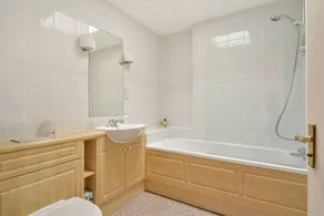 Town house overlooking the Old Course | Sleeps 8 - Image 5