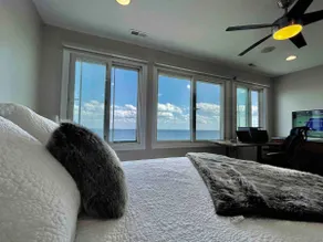Waterfront, Dog-friendly, Hot Tub, Gas Fireplaces - Image 5