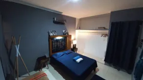 A modern-style romantic house. - Image 4
