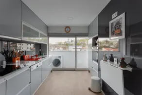 Vibrant Penthouse Near Historic Guimarães - Image 4