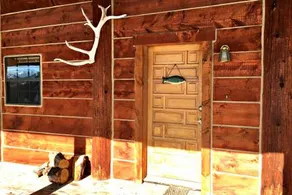 Logan Mountain Cabin - Image 4