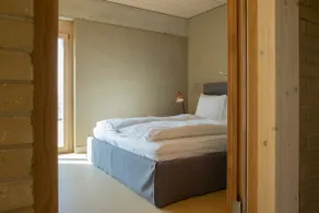 Guest house with views and foresight - Image 5