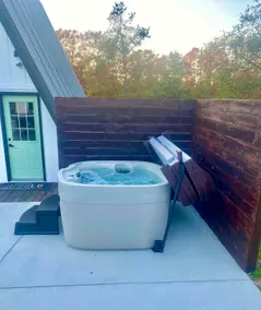A-frame + Hot Tub + Dogs Lake 1 Mile/Dells 30 Min - Image 5
