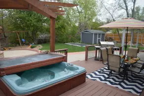 Perfect Weekend Getaway/Cozy Hot Tub+Outdoor Space - Image 2