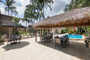 Durramboi Luxury Apartment - Image 3