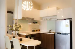 Elegant and Luxurious 1 BR (Fa Ham/Ruamchok) - Image 2