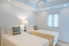 The Crane Private Residences - Image 2