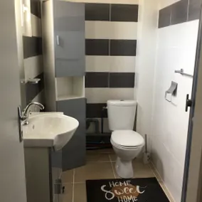 Fully equipped apartment in Octon with pool - Image 2
