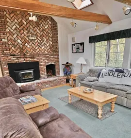 Killington Ski House - Image 2