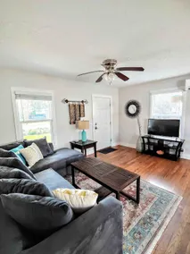 Plum Orchid Cottage - New Floors! - Image 3