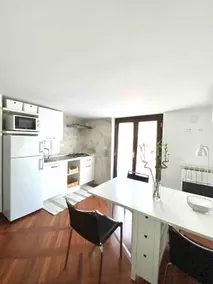 OPERA HOUSE Accommodation for tourist use - Image 3