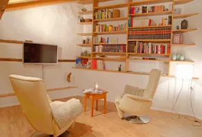 Pure Valais in the historical suite of 1636 - Image 5
