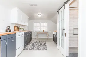 Franklin Place - Downtown Historic Apartment - Image 4
