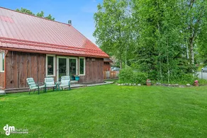 Modern & Unique South Anchorage Home - Image 5