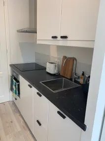Boutique studio with private parking and patio 1 - Image 4