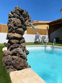 Beach villa private heated pool - Image 4