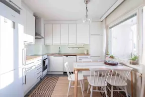 70m2 penthouse + free parking - Image 3