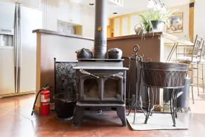 SkyMountain Lodge with Hot Tub and Infrared Sauna - Image 5