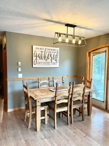 Beautiful 4 bedroom townhouse close to the Village - Image 4