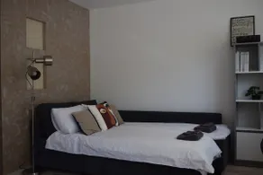 Blago Stay - Luxurious City Center Apartment - Image 5