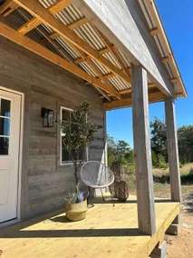 Little Lake Guesthouse - Image 3