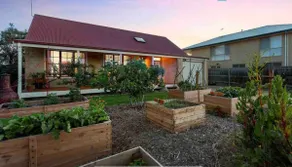 Hastings retreat, Mornington Peninsula - Image 2