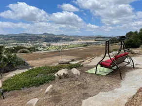Large 6 Bedrooms on 2 acres w/ POOL, Volleyball - Image 3