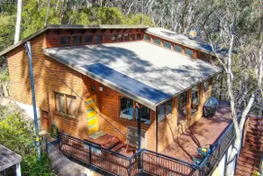 Traveller’s Treehouse in Katoomba, Blue Mountains - Image 3
